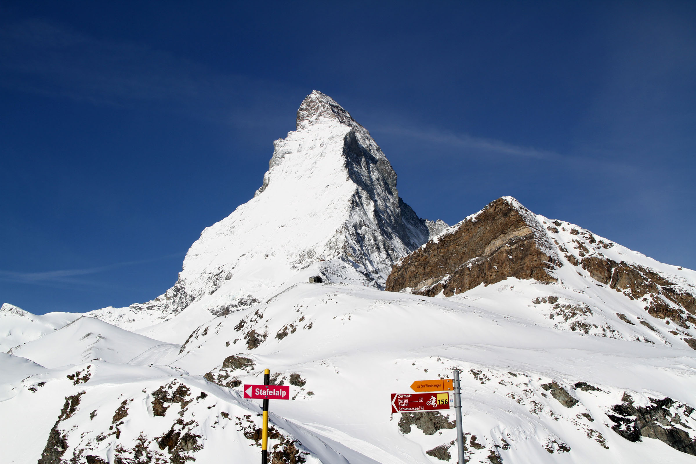 Zermatt Switzerland luxury ski vacation | TheLuxuryVacationGuide